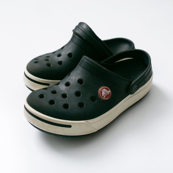 black crocs white sole